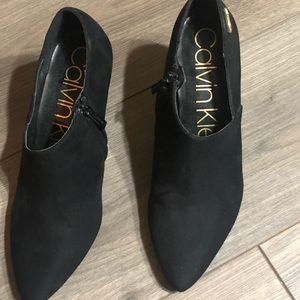 Calvin Klein Black Pumps